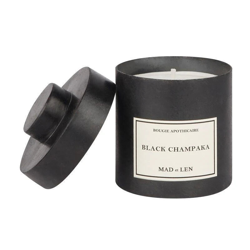 Mad et Len Black Champaka Candle